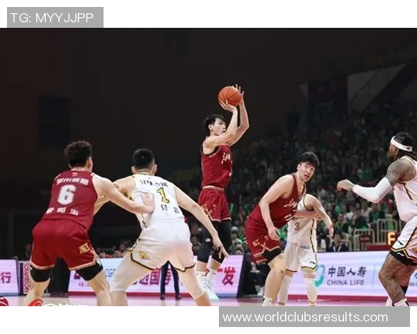 季后赛首轮激战北京队对决辽宁队争夺晋级资格